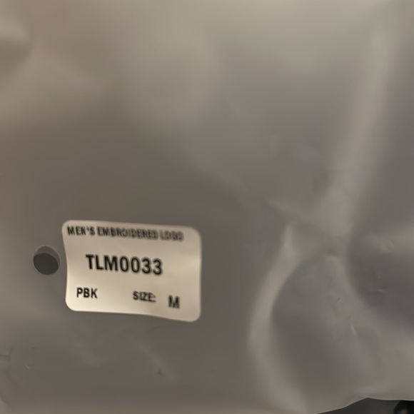 Talentless Black Sweatshirt NWT  Classic Pullover Hoodie Large - Picture 9 of 9